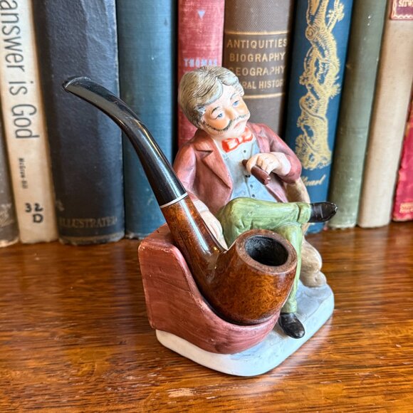 Vintage Lefton Pipe Rest Made of Porcelain - Picture 4 of 17
